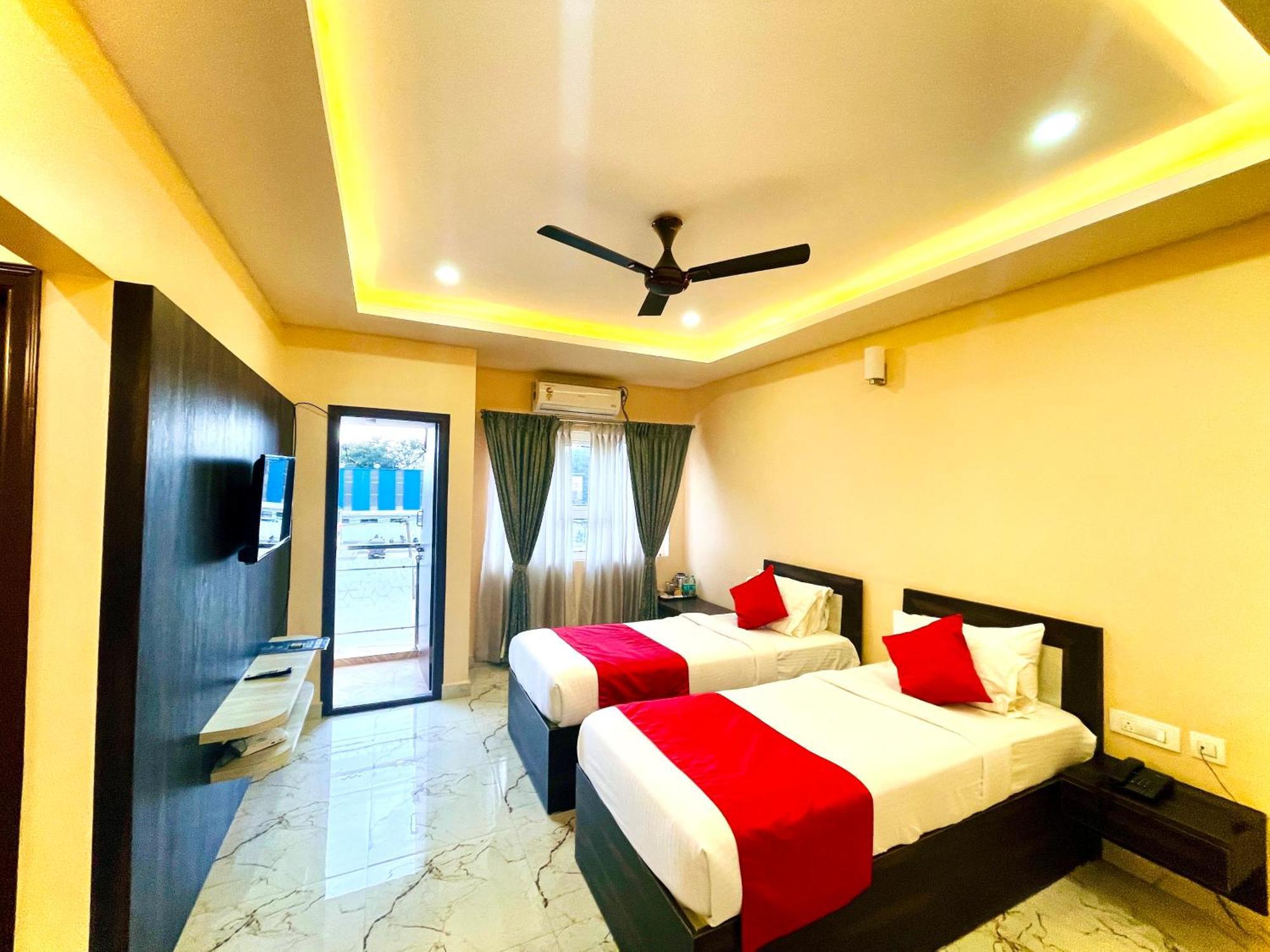 Aura By Agira Hotels Yelahanka Luaran gambar