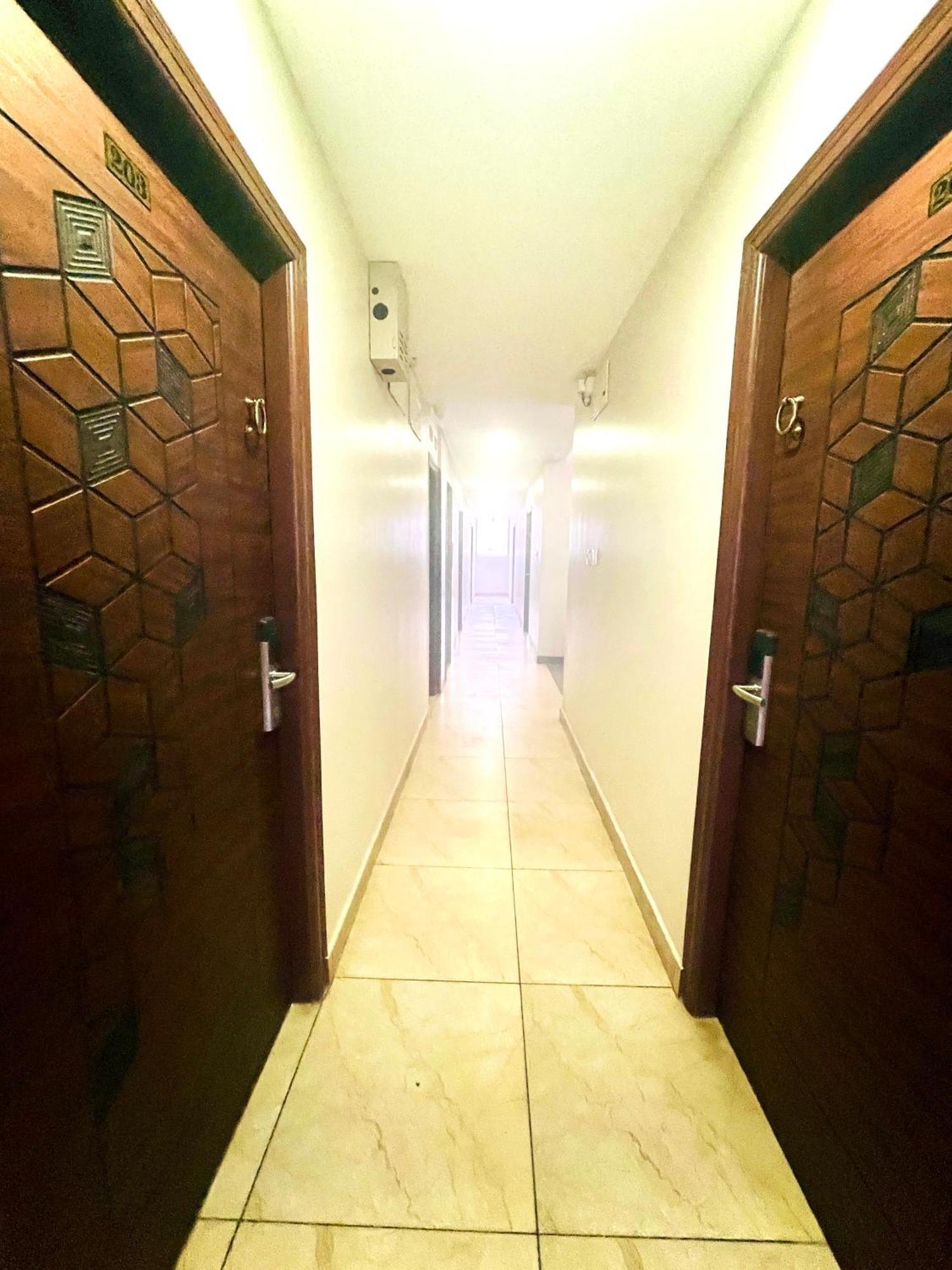 Aura By Agira Hotels Yelahanka Luaran gambar