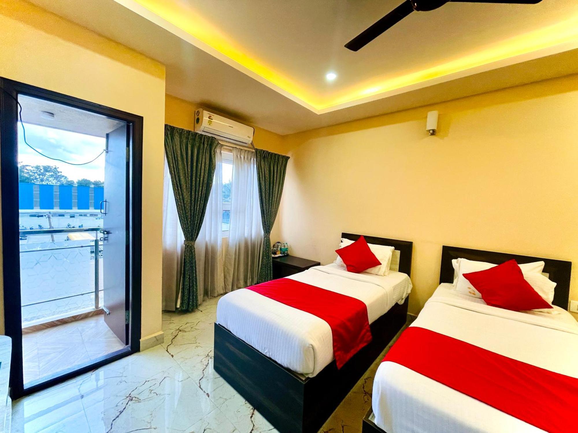 Aura By Agira Hotels Yelahanka Luaran gambar