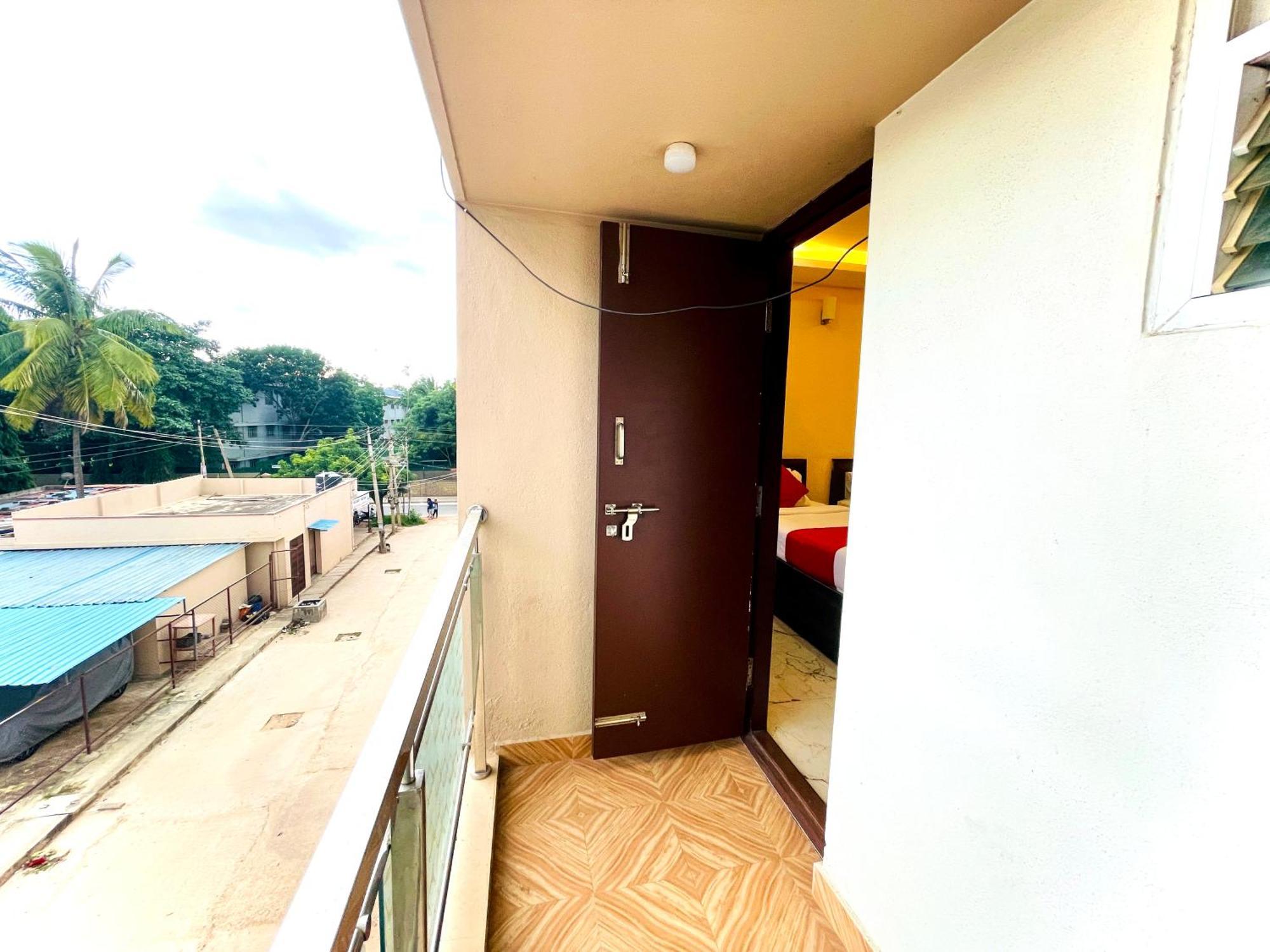 Aura By Agira Hotels Yelahanka Luaran gambar